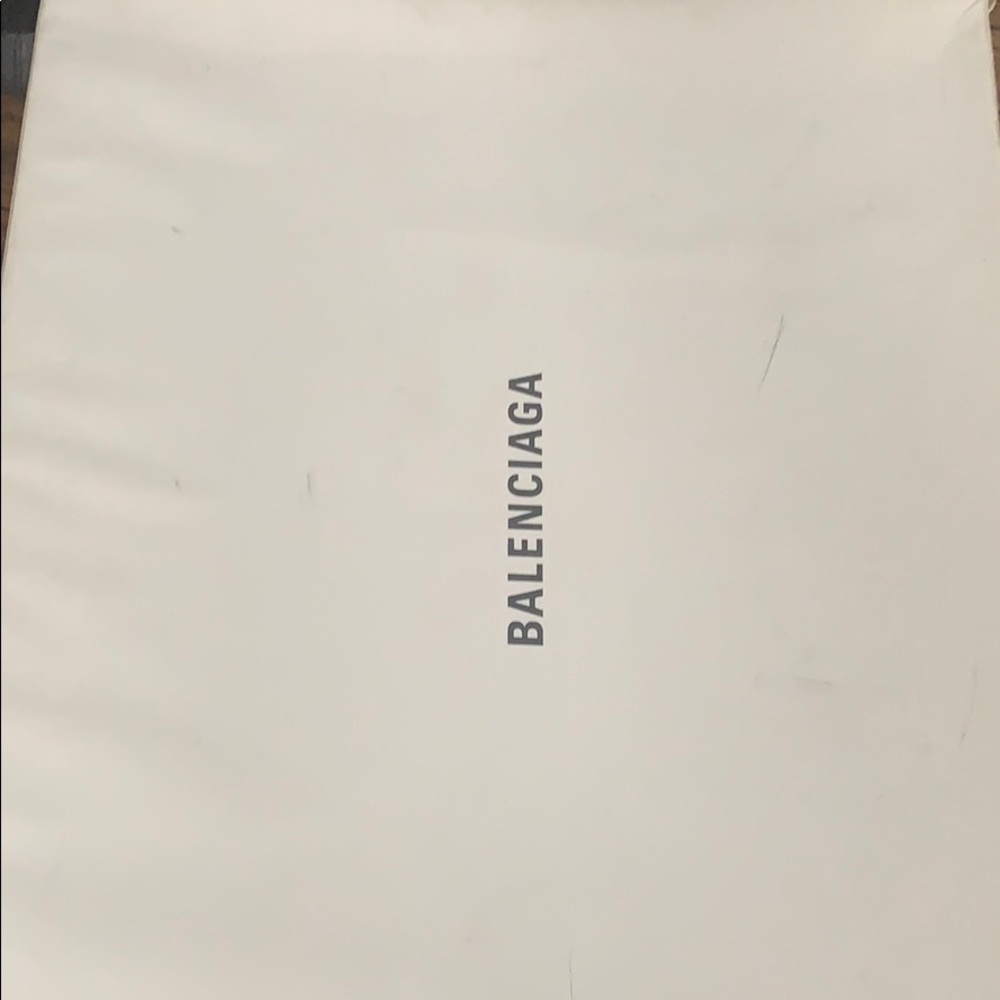 Balenciaga Triple S Trainers - Picture 4 of 14